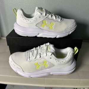 Under Armour Womens UA Charged Assert 10 Running Shoes White Yellow Size 9 NEW